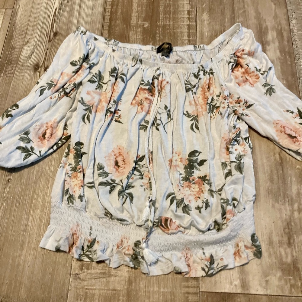 Cato off the shoulder top Sz L